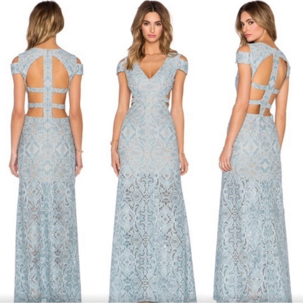 Elegant Blue Lace Evening Dress